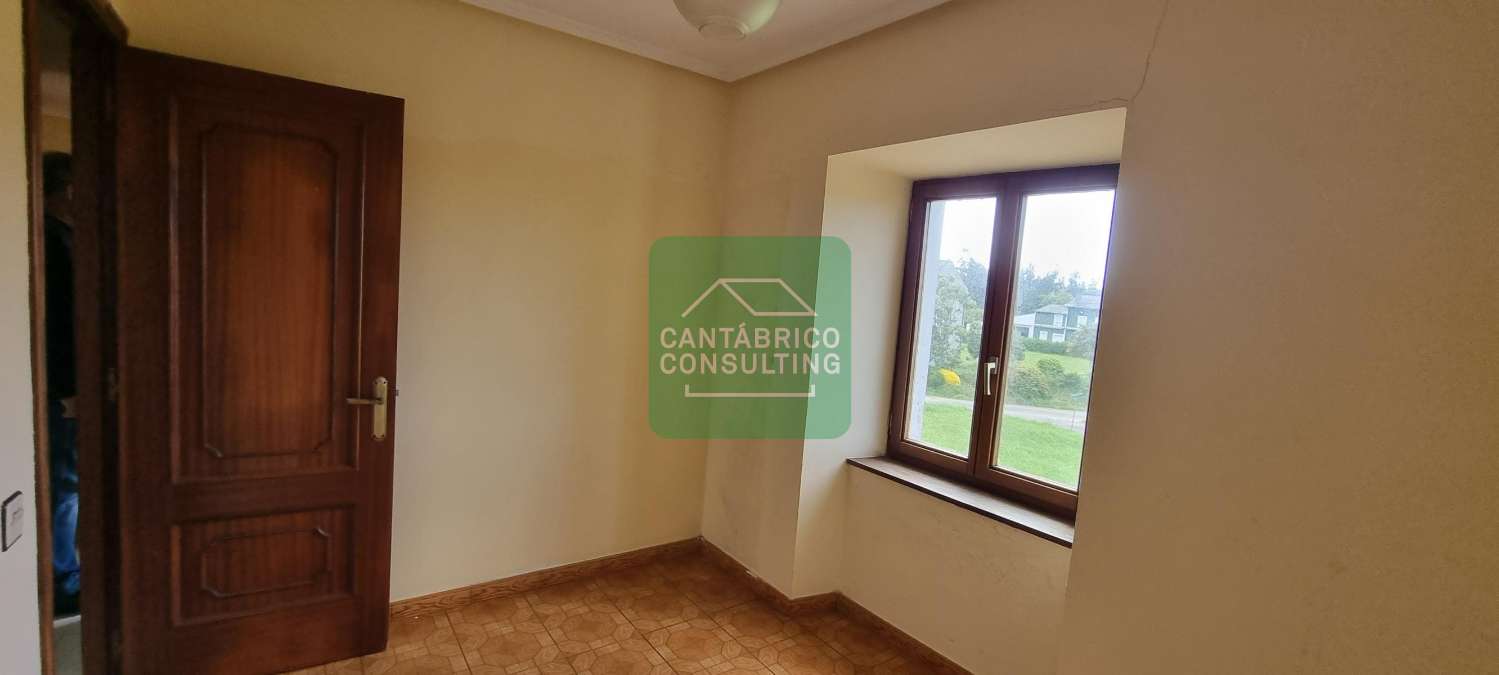 House for sale in Castropol