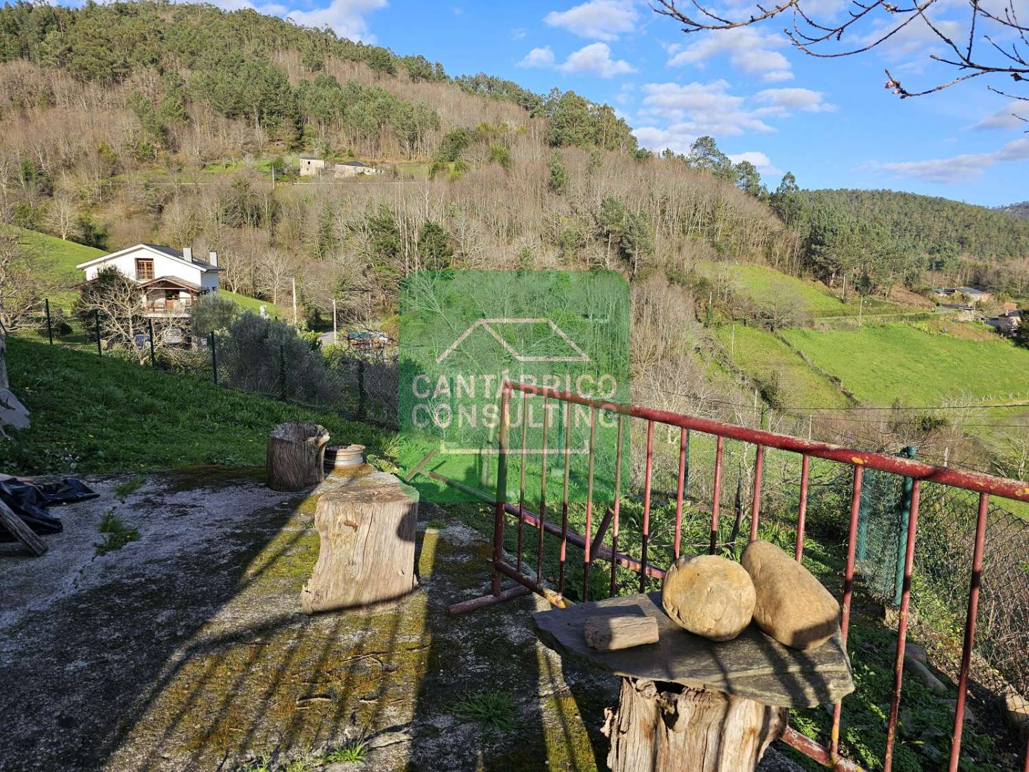 GRAN CASA  ESPECIAL ESTILO INDIANO CON VISTAS DE ENSUEÑO EN DOIRAS BOAL - ASTURIAS