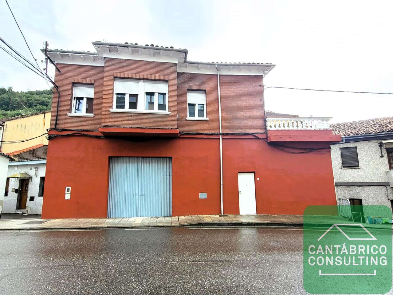 VIVIENDA CON SOTANO-GARAJE Y TERRAZA REFORMADA EN AVENIDA DE SAMA -MIERES - ASTURIAS