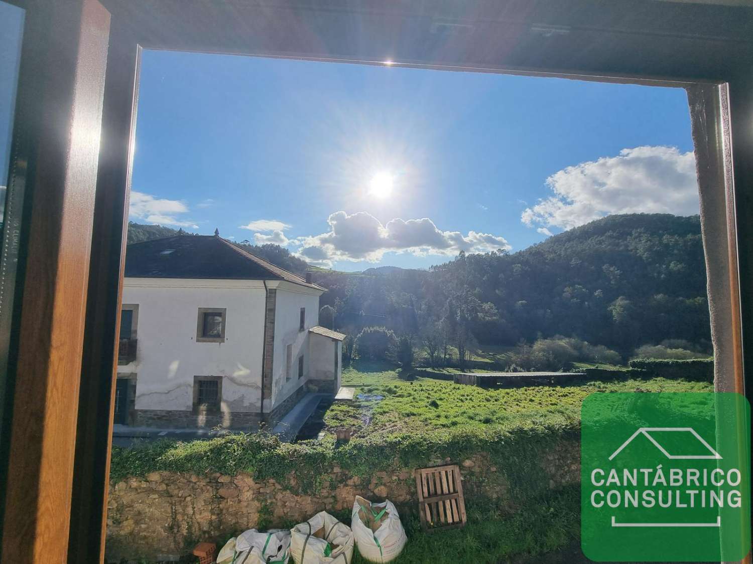 Maison en vente à Luarca