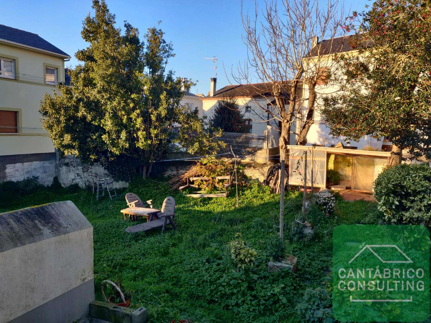 HERMOSA CASA HABITABLE EN FIGUERAS, CASTROPOL