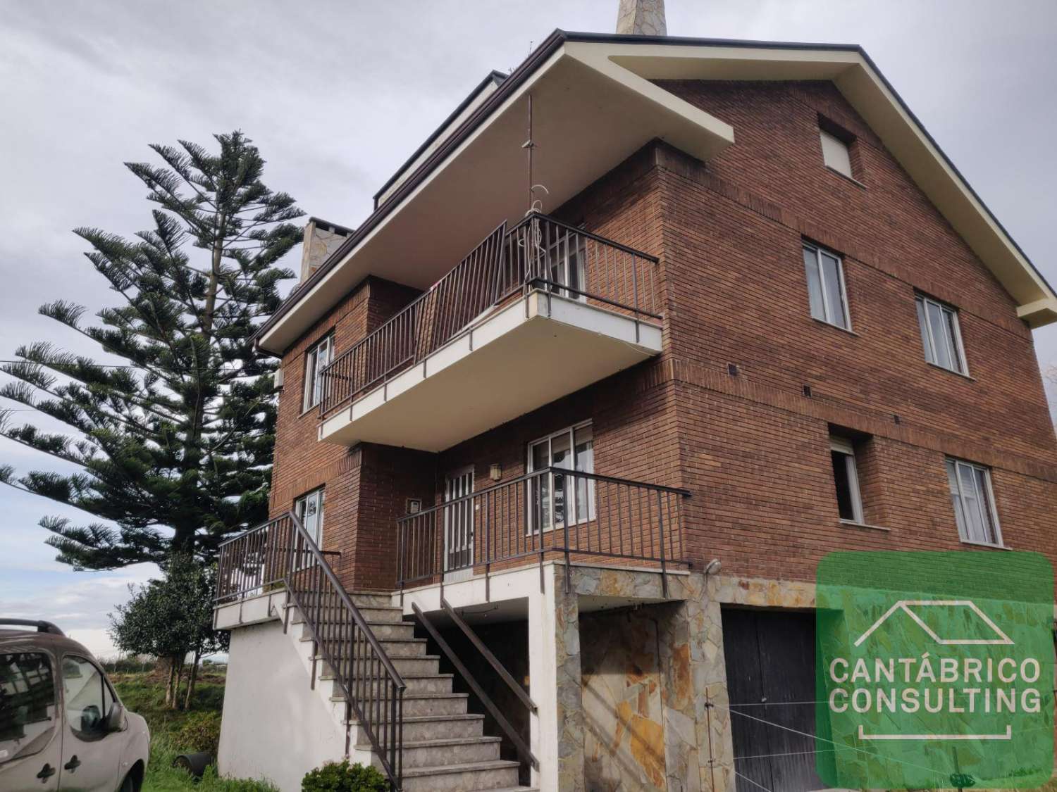 CHALET INDEPENDIENTE CON VISTAS AL MAR EN RIBADEO