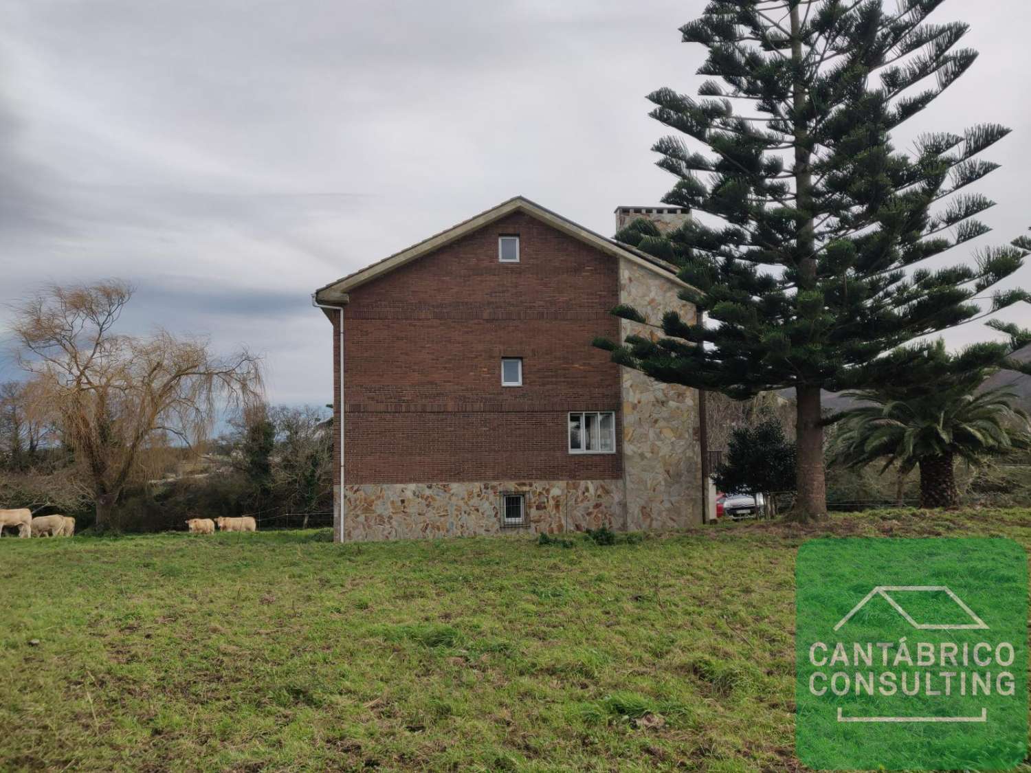 CHALET INDEPENDIENTE CON VISTAS AL MAR EN RIBADEO